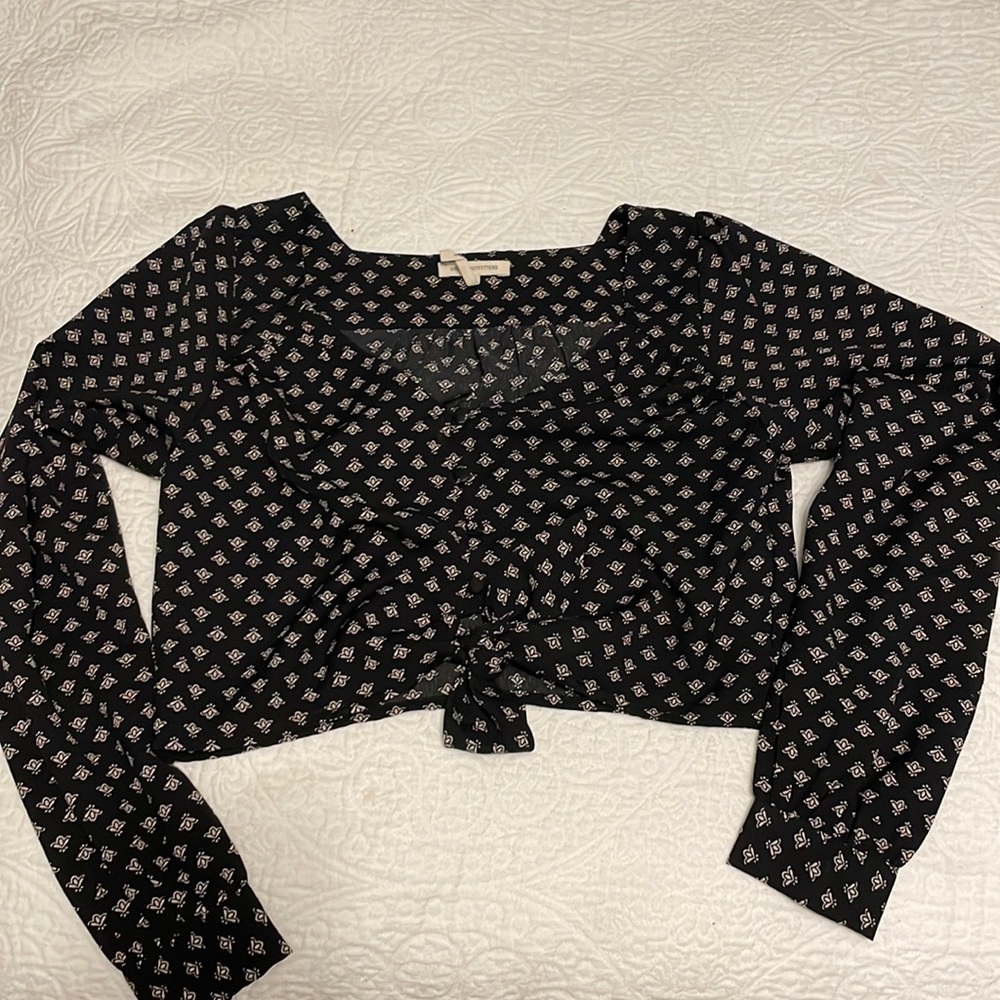 Urban outfitters long sleeve blouse